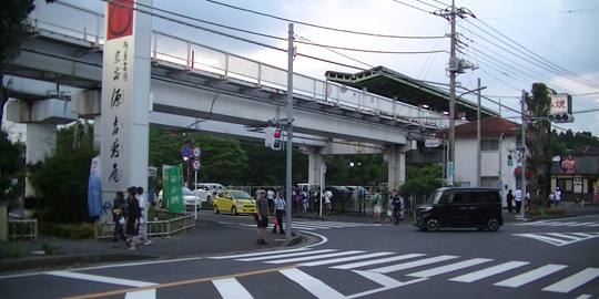 交番横の交差点