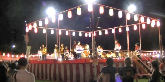 ���q�E�đ���